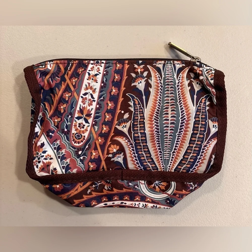 LeSportsac | Fantazmic Floral Brown paisley print zippered pouch, bag.